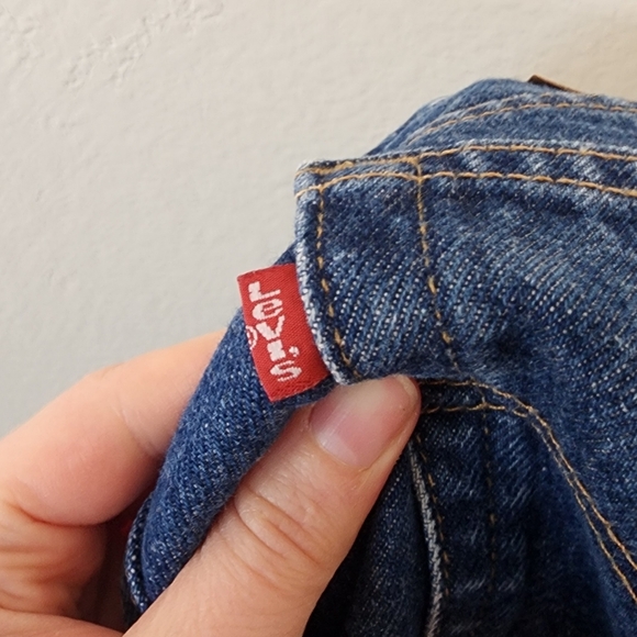 Vintage Levi’s 550 Relaxed Fit Tapered Leg Jeans 14s - Picture 7 of 7
